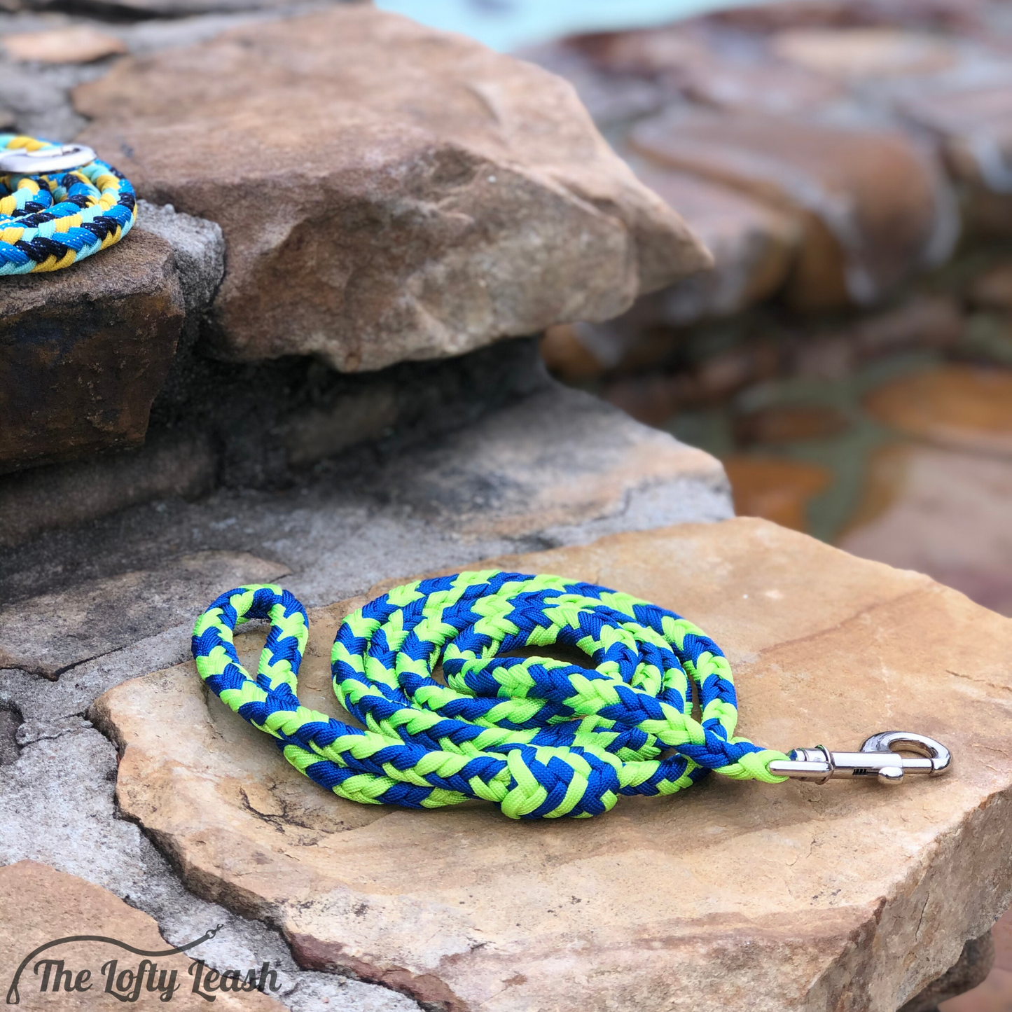 The Aspen - Electric Fluff Paracord Leash